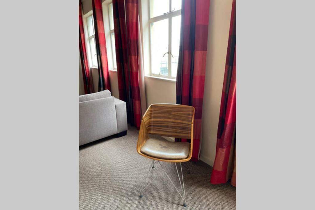 Cool & Easy Flat In The Heart Of Marshalltown Johannesburg Buitenkant foto