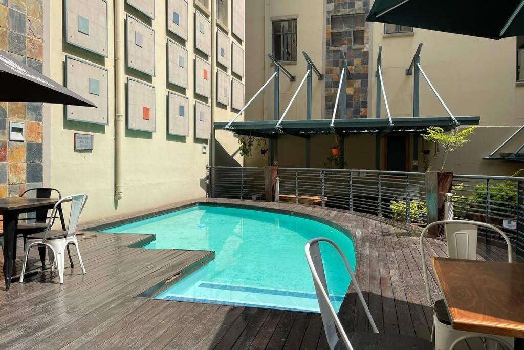 Cool & Easy Flat In The Heart Of Marshalltown Johannesburg Buitenkant foto